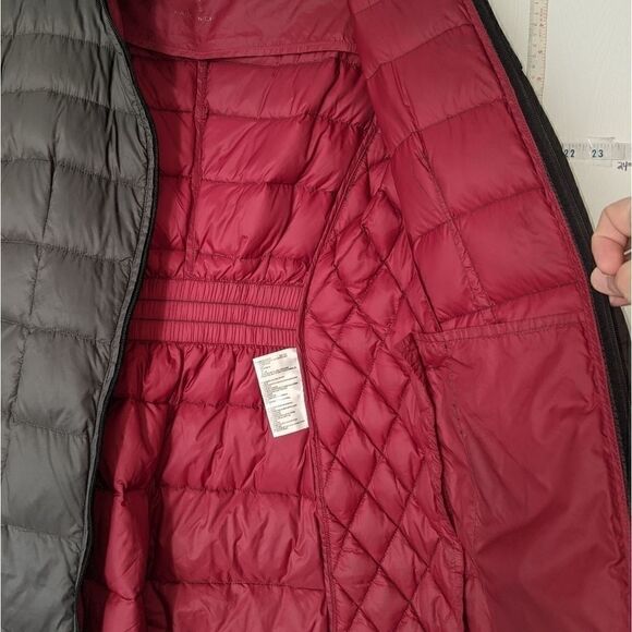 MICHAEL KORS PACKABLE DOWN. LONG GRAY SUPER LIGHT WEIGHT COAT SZ SMALL - Picture 10 of 14